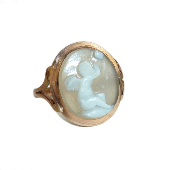 Early Victorian High Carat Cameo Ring Depicting Cu