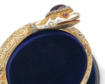 19th Century White Enamel Snake Bracelet With Garnet And Diamonds