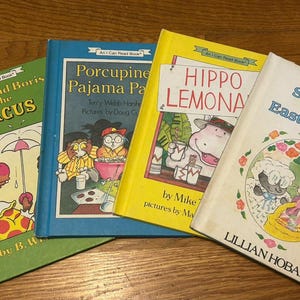 Four Vintage I Can Read Books Lot First Editions From The 80s
