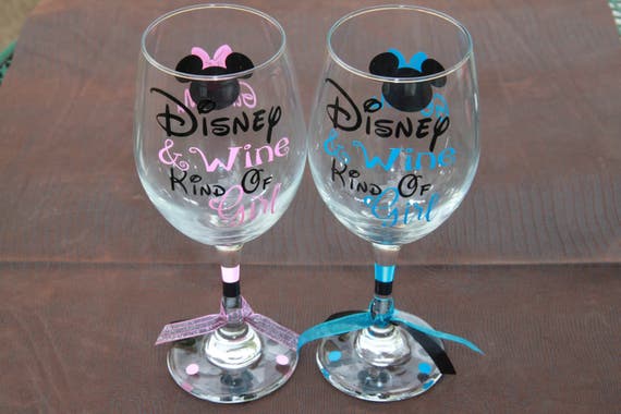 Disney Squad Mickey Mouse & Pals Looking Backwards -15 oz - Set of 4 Stemless Wine Glasses