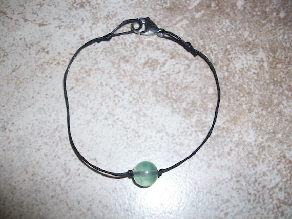 Green Fluorite 8mm Single Bead Stackable Lobster Clasp Bracelet (7 1/4 Inch Wrist)