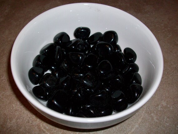 Black Obsidian Small Tumbled Stones