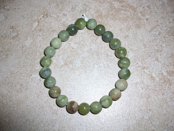 Jade 8mm Gemstone Stretch Bracelet