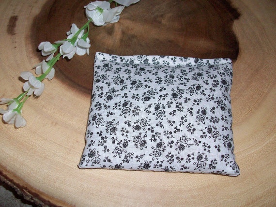Lavender and Flax Seed Aromatherapy Heat/Cold Bag