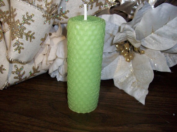 Handmade Chartreuse Beeswax 4 inch Candle