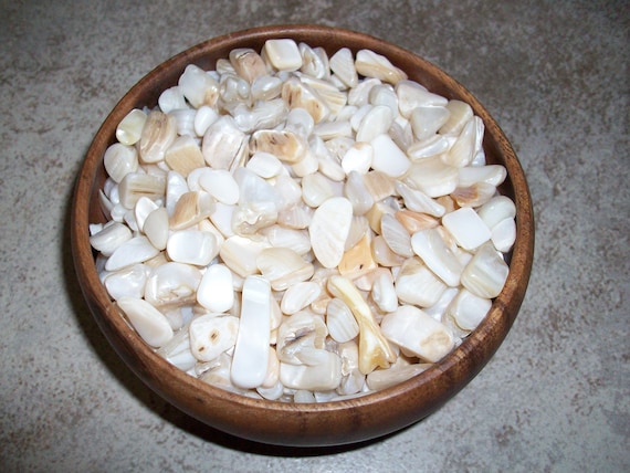 Natural Mother of Pearl Tumbled Chipstones (3 Stones)