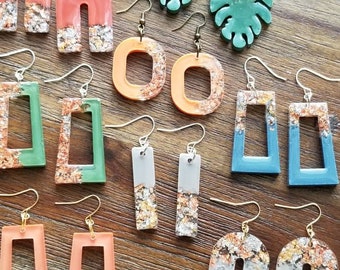 Milky metallic earrings, resin earrings, palm leaf earrings, milky earrings, metallic earrings, bright earrings, colorful earrings