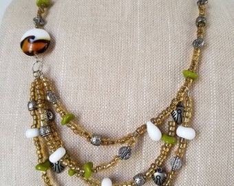 Tiered beaded necklace