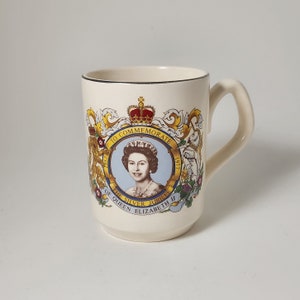 Sadler Queen Elizabeth II Silver Jubilee Mug 1952-1977