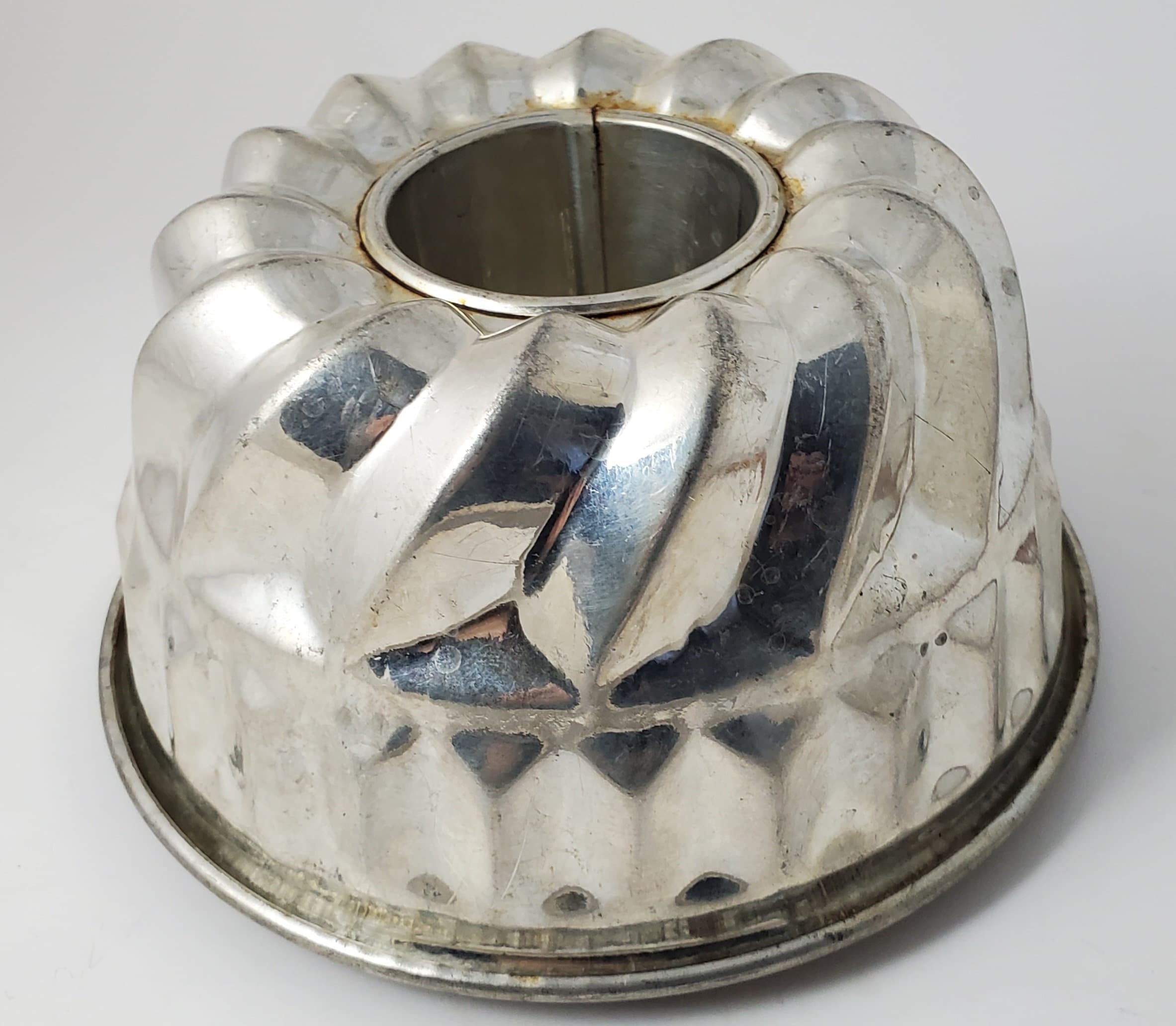 Kaiser Inspiration Spring Pan Glass-lifting Bottom 28 cm Round Mold Black