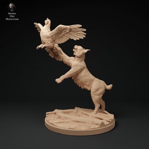 Euroasian Lynx catching Capercaillie 1:24 scale by Animal Den Miniatures | Unpainted | Print on Demand | Use Code FREESHIP50
