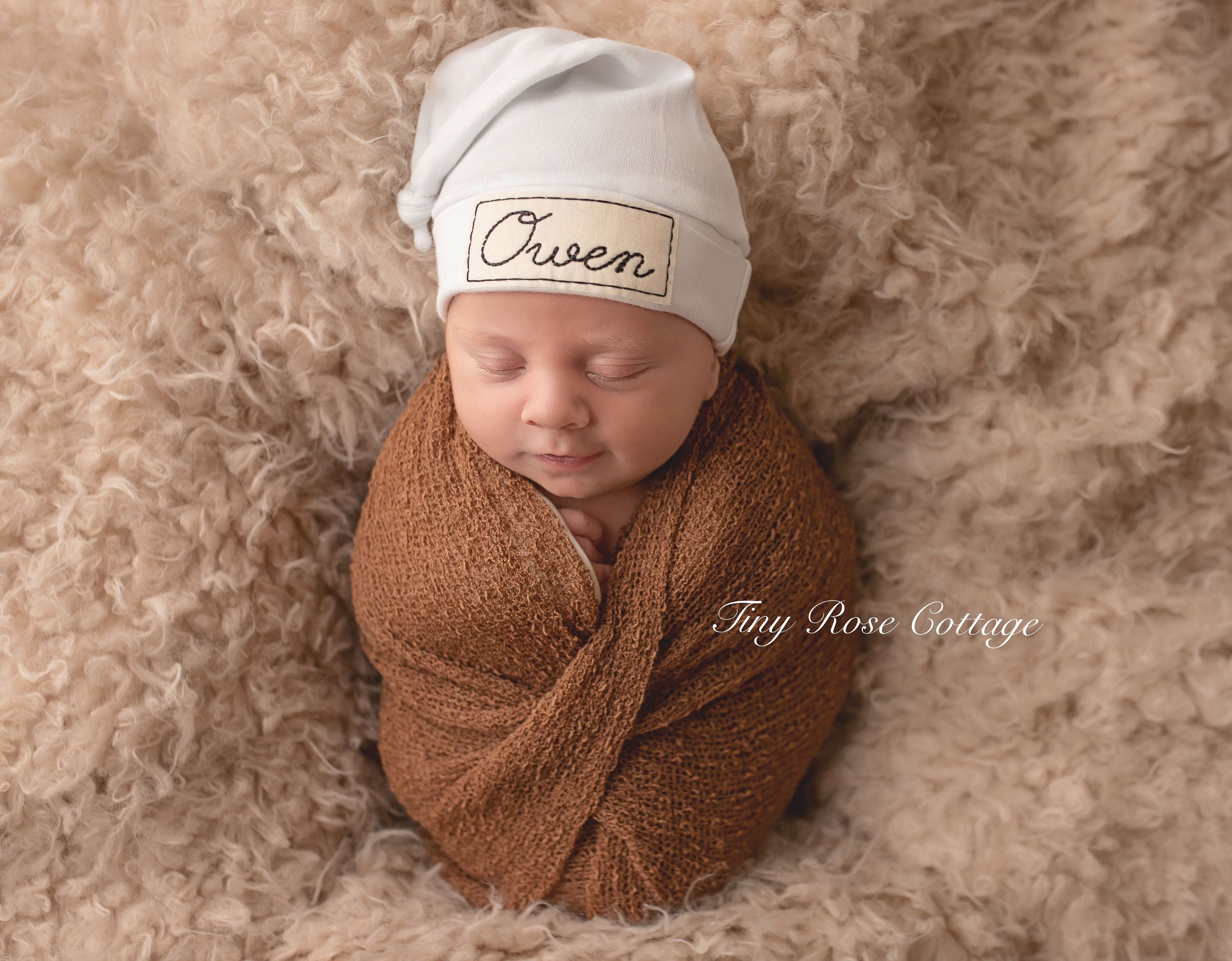 Newborn Baby hat with Name Tag, Embroidered Baby hat, personalized Ba…