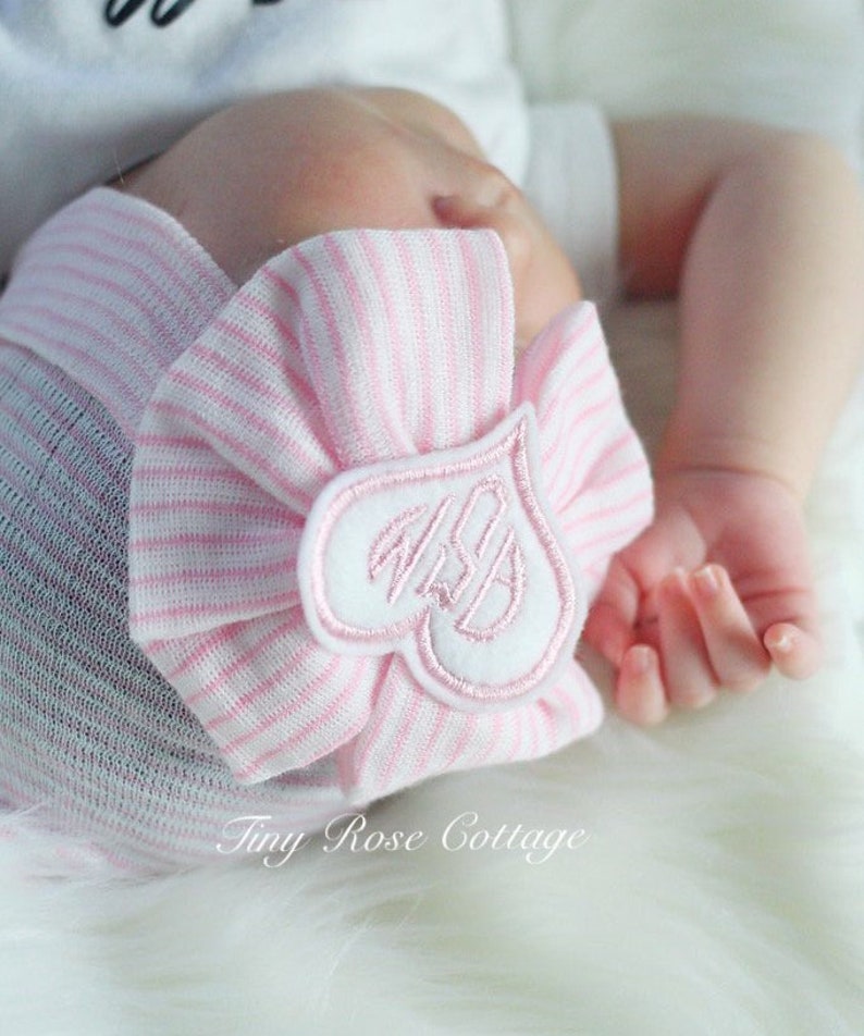 Monogrammed Newborn Hospital hat, Baby Girl hat with Bow, Baby Boggans, Beenie, Monogrammed Baby Hat, personalized, Custom image 4