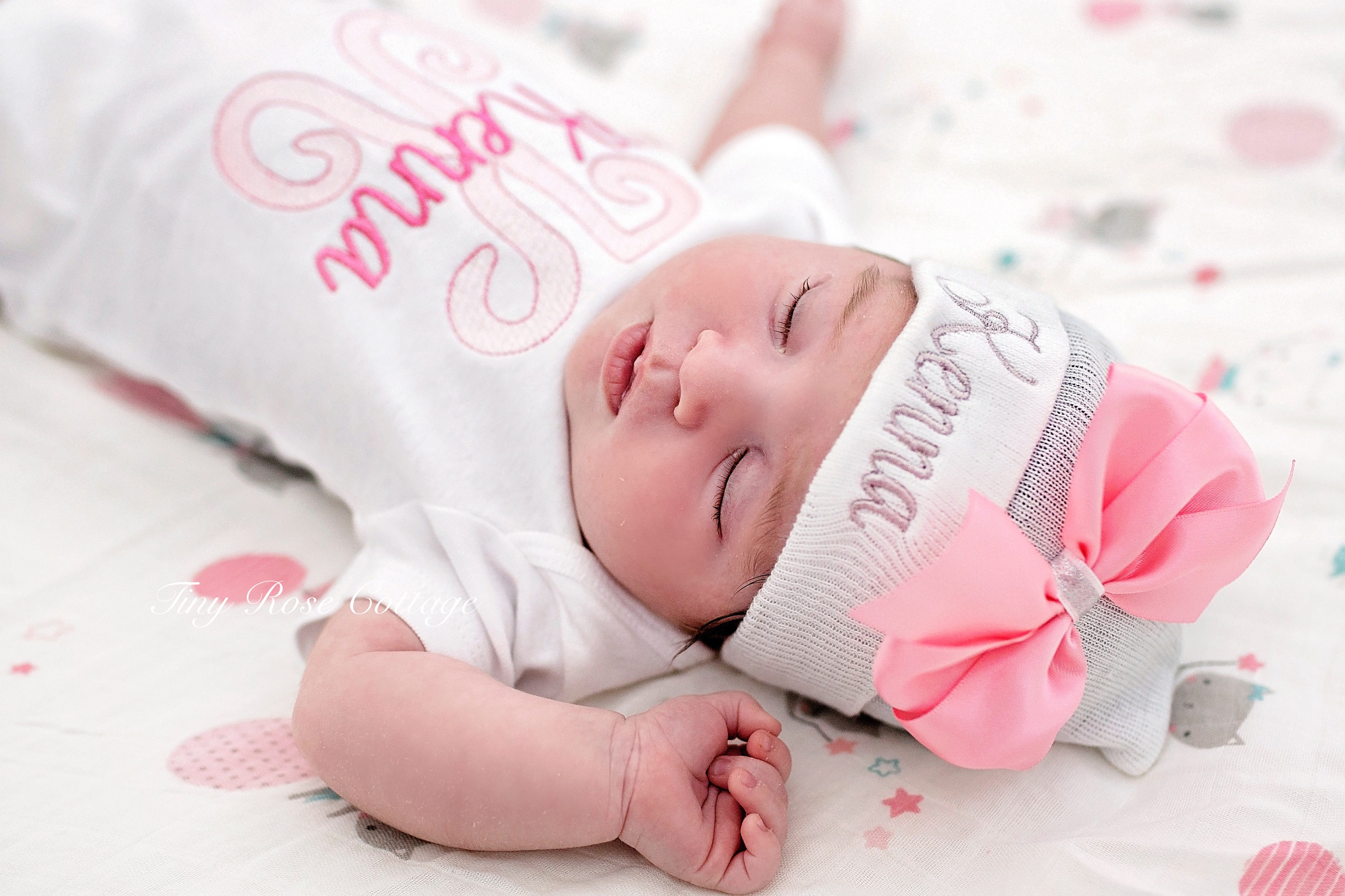 Newborn Hospital, Baby Girl hat with Bow, Baby Boggans, Beenie, perso…