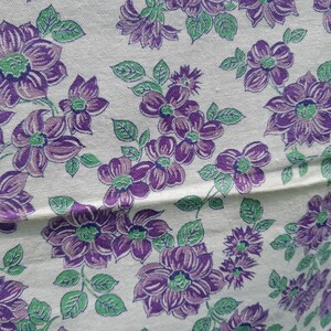 Vintage Feed Flour Sack Fabric Purple Floral Flowers 36 x 45 Open image 7