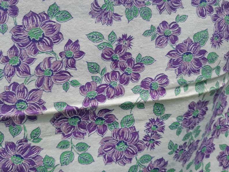 Vintage Feed Flour Sack Fabric Purple Floral Flowers 36 x 45 Open image 7