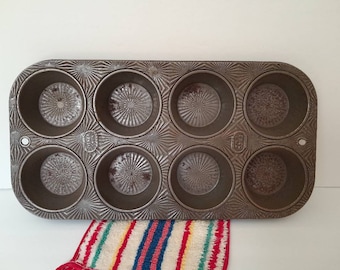 Vintage Ovenex Muffin Tin Pan 8 Cup Starburst Embossed EKCO