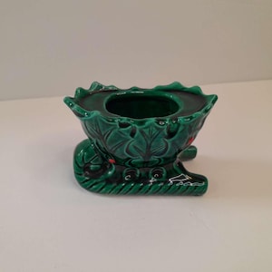 Vintage Christmas Lefton Small Ceramic Sleigh Toothpick Holder Green Holly Berries