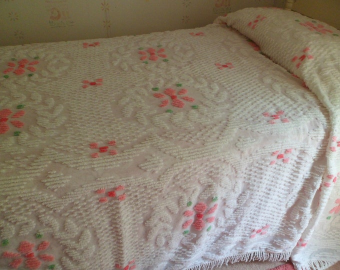 Vintage JC Penney Chenille Bedspread 124 X 96white Cotton With Pink Flowers Etsy