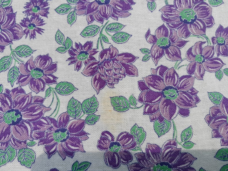 Vintage Feed Flour Sack Fabric Purple Floral Flowers 36 x 45 Open image 9