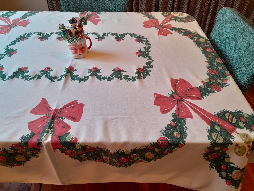 Vintage Simtex Christmas Tablecloth Mid Century Pine Garland Wreaths ...