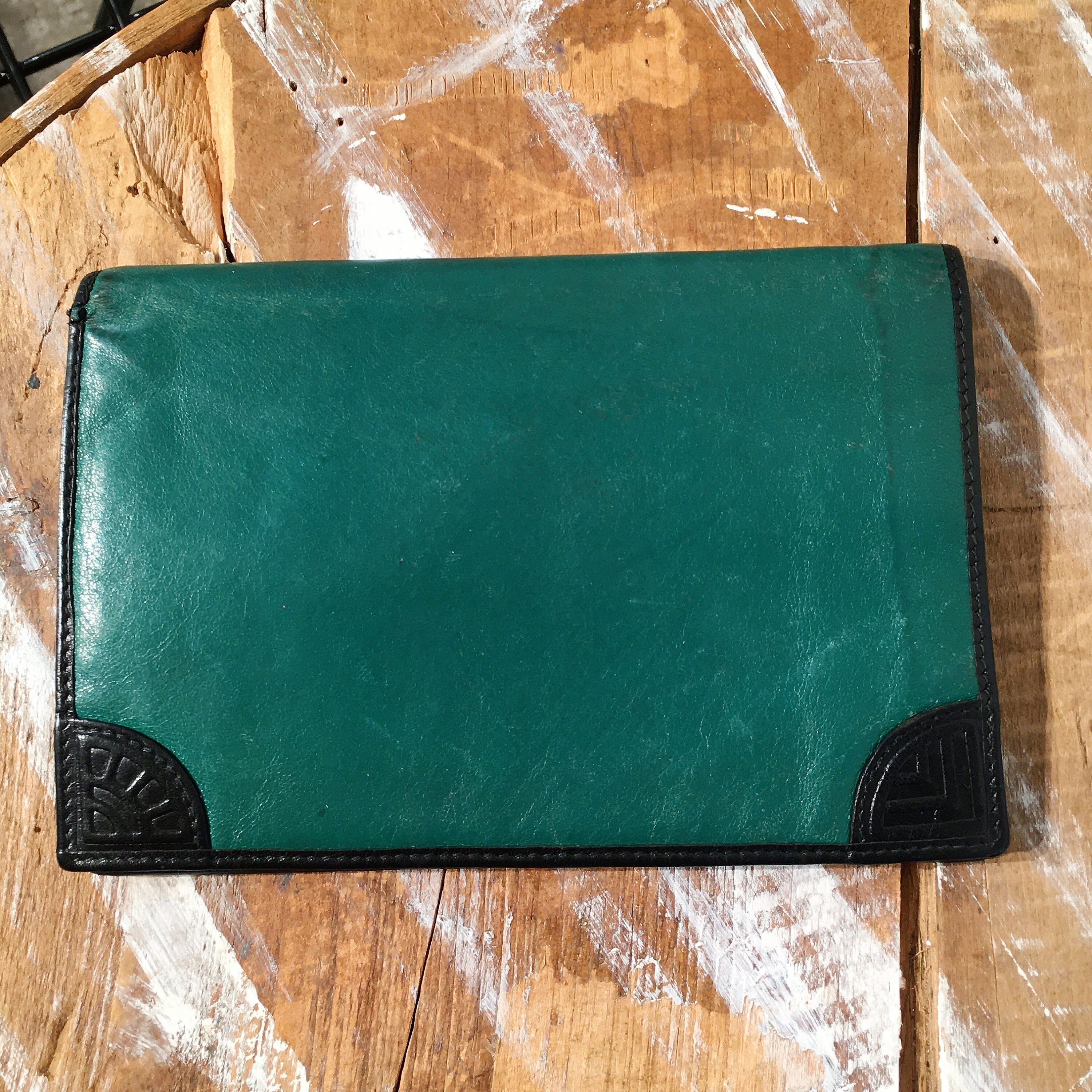 Vintage Louis Feraud Paris Leather Wallet Made in Italy. 