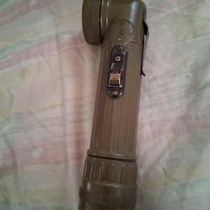 MX-991 Vietnam era flashlight