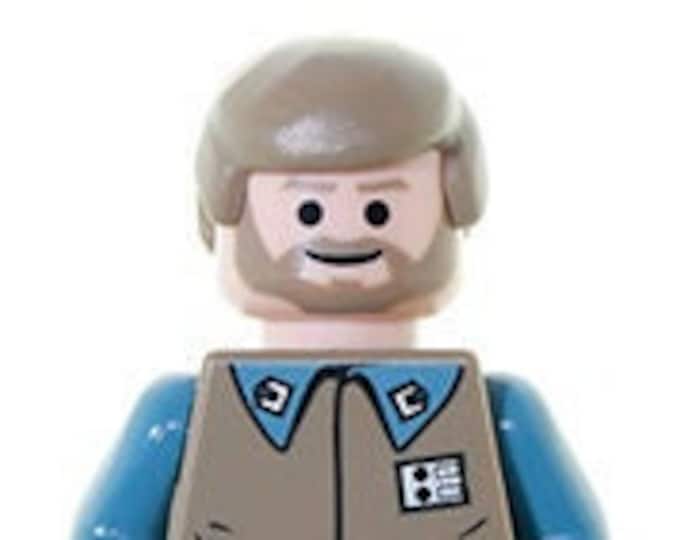 Lego Star Wars MINIFIGURE Crix Madine Dark Tan Hips And Legs Rebel lego-star-wars-minifigure-crix-madine-dark-tan-hips-and-legs-rebel