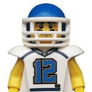 Lego football player minifigure outlet