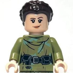 Lego Star Wars MINIFIGURE Princess Leia Olive Green Endor Outfit