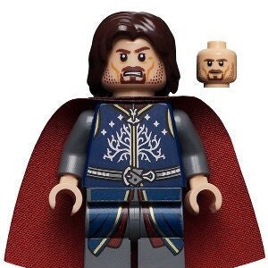 Op de afbeelding: LEGO minifiguur van Aragorn uit The Lord of the Rings. Hij draagt een blauwe tuniek met een wit boomontwerp, een rode cape en een zwaard. Hij heeft bruin haar en een baard.