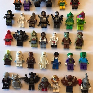 Lego Bulk Lot of 10 Random Minifigures Town City Super Heroes Star Wars  Ninjago & More Free US Shipping 