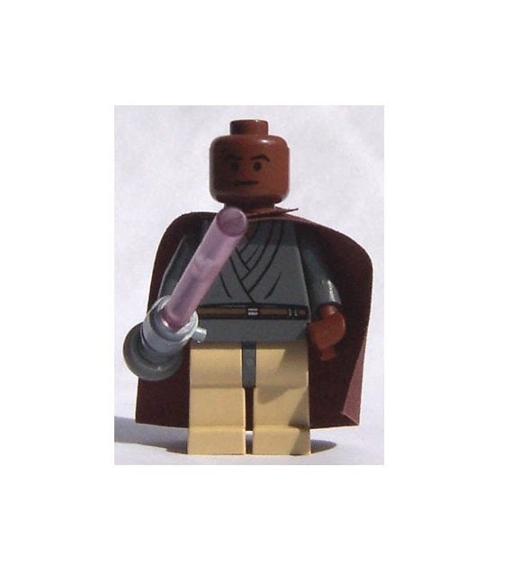 Lego Star Wars MINIFIGURE Mace Windu with Light Up Lightsaber Trans Light Purple Lightsaber Blade