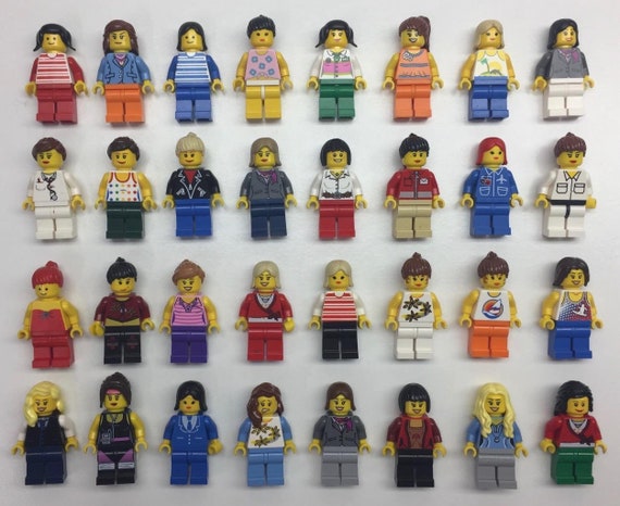 LEGO BULK LOT OF 100 NEW FEMALE GIRLS WOMEN MINIFIGURE HEADS TOWN MINIFIG PARTS