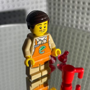 Lego MINIFIGURE Mr. Produce
