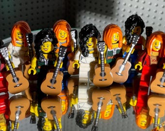 Lego MINIFIGURE Tavern, musician bard female guitar Adventure awaits! Saint Patrick's Day Fun