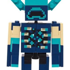 Puede incluir: Una figura de Minecraft Warden construida con bloques de juguete. La figura presenta un cuerpo azul oscuro con detalles pixelados, acentos azul claro y brazos color beige. La cabeza tiene una forma distintiva con dos cuernos azul claro.