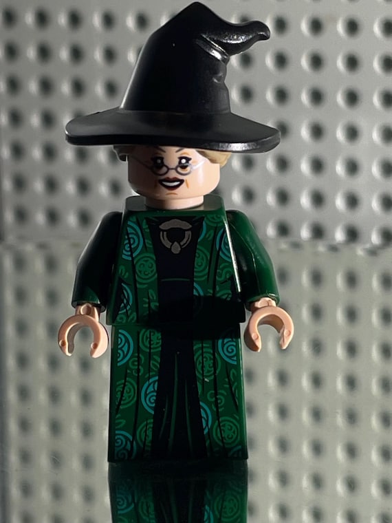 lego green dress MINIFIGURE Professor Minerva Mcgonagall - Dark Robe Over Black Dress, Hat With Hair Lego figure