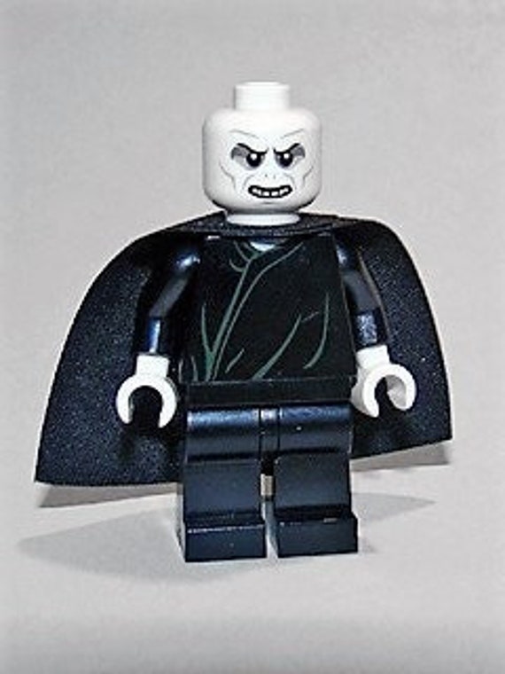 Real Lego MINIFIGURE Classic Voldemort White Head Black - Israel