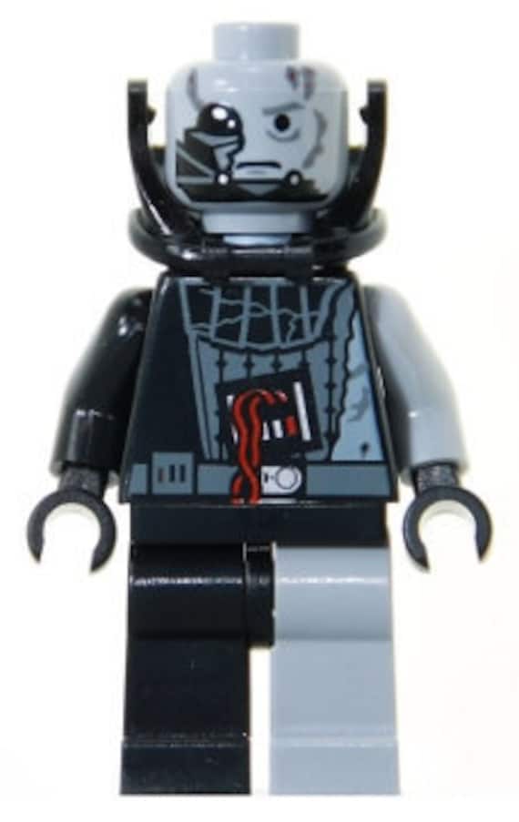 Lego Star Wars MINIFIGURE Darth Vader Battle Damaged -  Israel