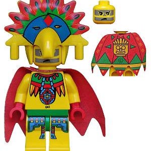 Könnte beinhalten: Eine gelbe Lego-Figur mit Federkopfschmuck, rotem Umhang und detaillierten Designs auf Torso und Beinen. Die Figur hat einen strengen Ausdruck und wird mit einem alternativen Kopf und Umhang geliefert. Es ist ein Spielzeug.