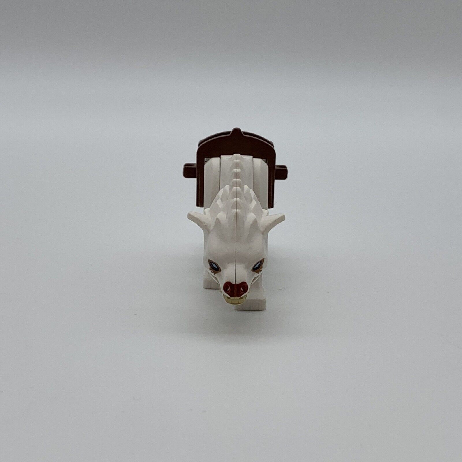 LEGO MINIFIGURA Hobbit El Señor de los Anillos - Warg blanco con nariz roja  oscura y silla de montar marrón - Etsy México, image size:1600x1600