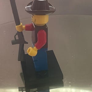 Lego MINIFIGURE classic Wild West Cowboy lawman Card Shark Poker Bandit