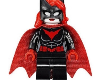 Lego Minifigur Batwoman alias Kate Kane aus Batcave Clayface Invasion