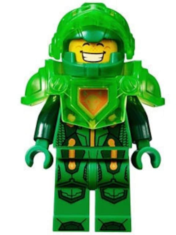 Lego MINIFIGURE NEXO KNIGHTS Aaron Fox Trans-Bright Green Visor and Armor  (Ultimate Aaron)