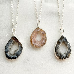 Small Silver Geode Necklace Bridesmaid Gift Druzy Slice Dainty Boho Gift For Her Plated Mother&#39;s Day Gift for Her Mom