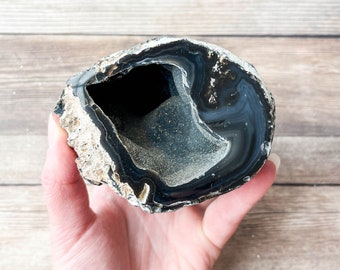 Natural Agate Hollow Geode - Polished Split Half Stone Crystal