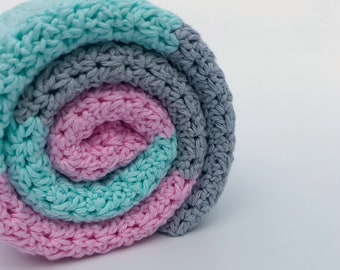 Crochet Baby Blanket, Baby Girl Blanket, Baby Shower Gift, Baby Girl Gift