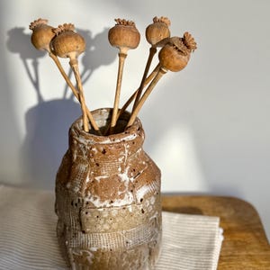 Handgjord lapptäcksvas i keramik | Budvas i stengods med textur | Tyginspirerad keramik | Rustik Wabi Sabi heminredning | Handgjord i Australien