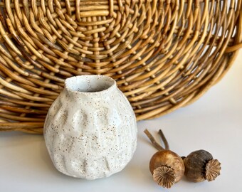 White speckle bud vase